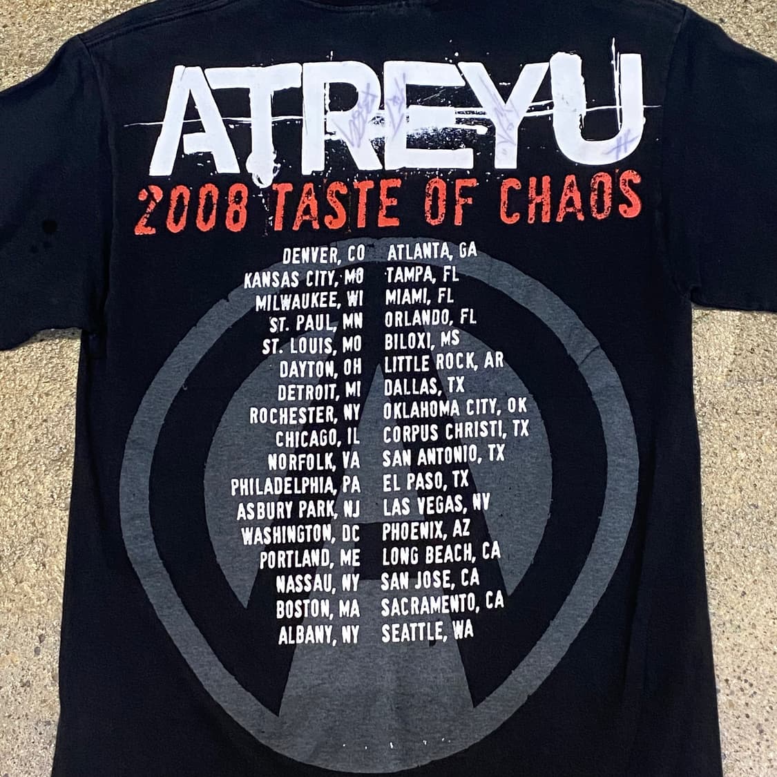 미국 빈티지 밴드 아트레유 ATREYU 투어티 반팔티 락티셔츠 상품이미지6