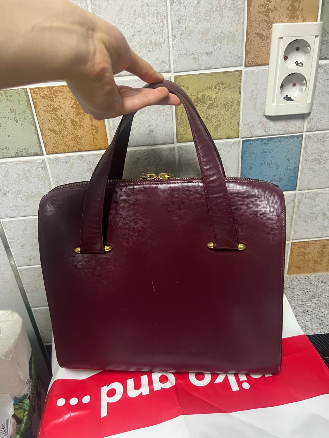 까르띠에 버건디 레더 금장 토트백 상품이미지6