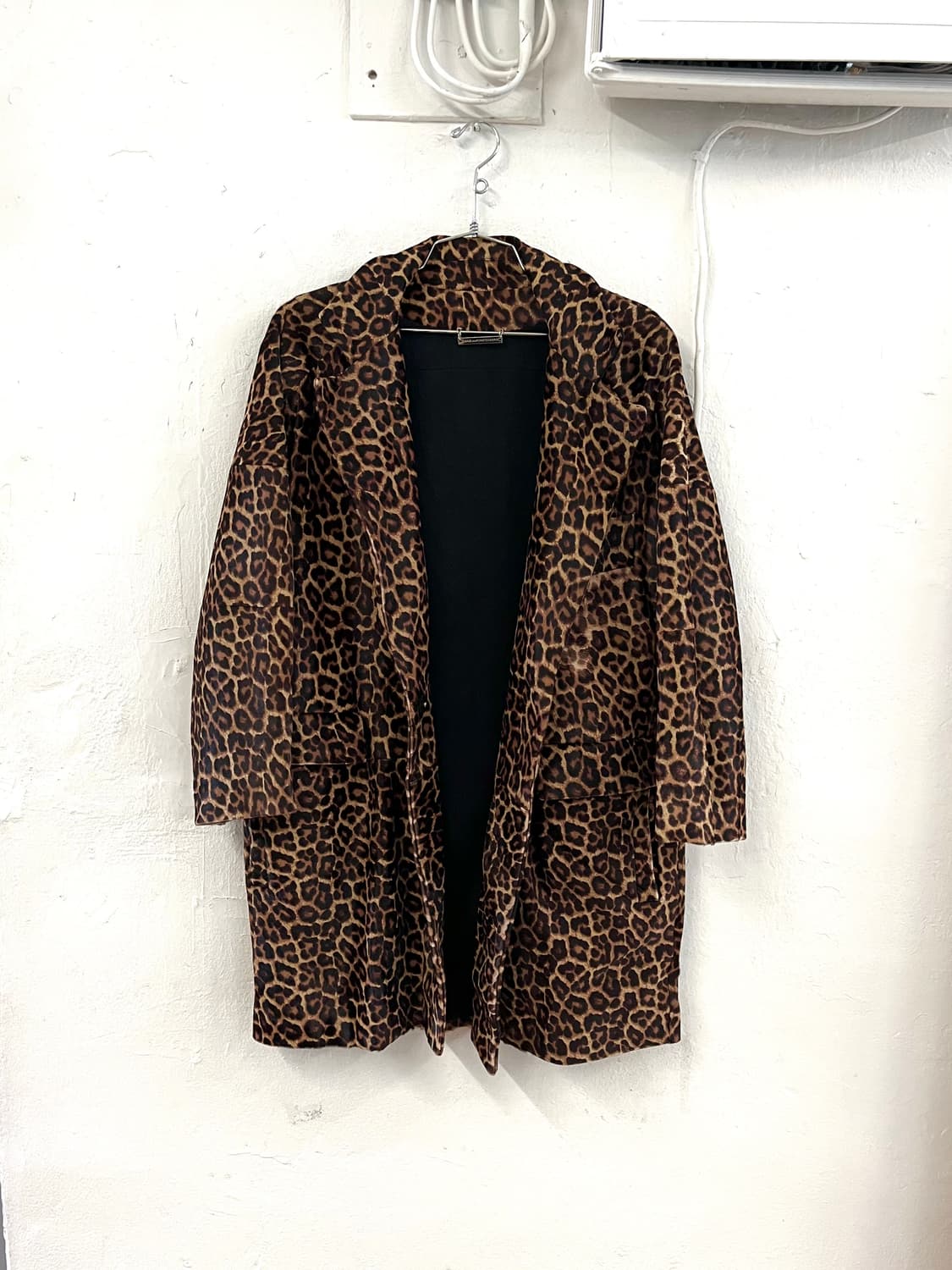 다이앤 본 퍼스텐버그 레오파드 송치 레더 코트 상품이미지6