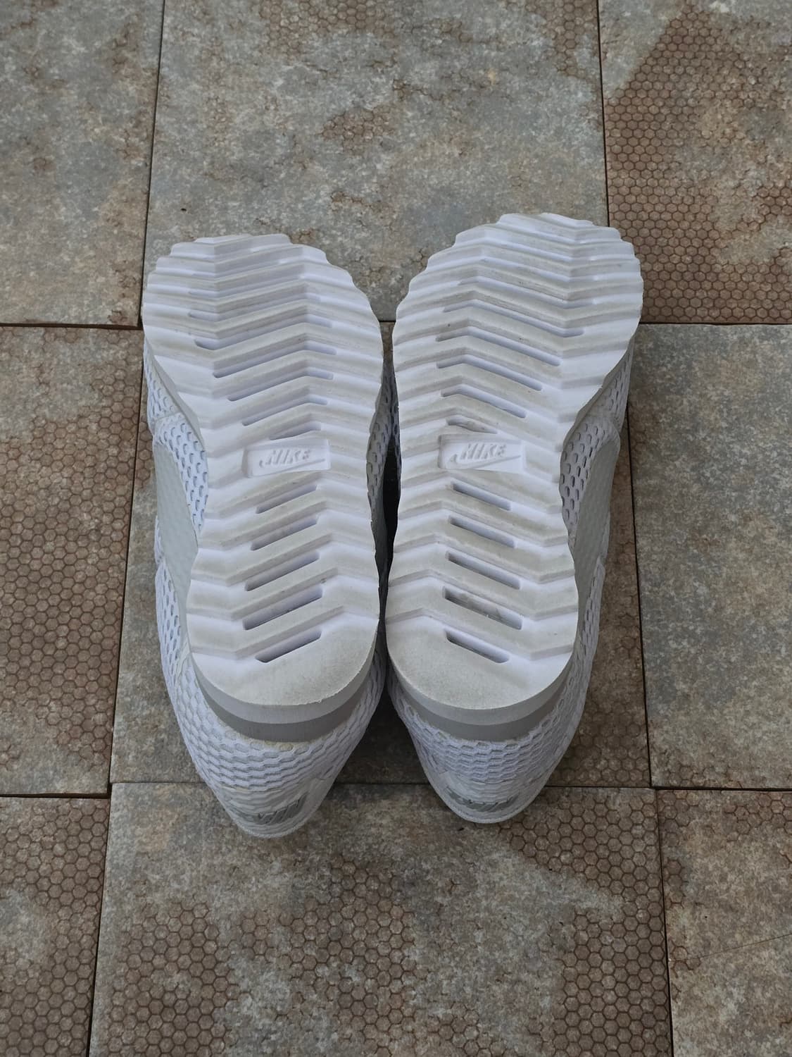 (240)나이키 코르테즈 울트라 br 화이트  상품이미지9