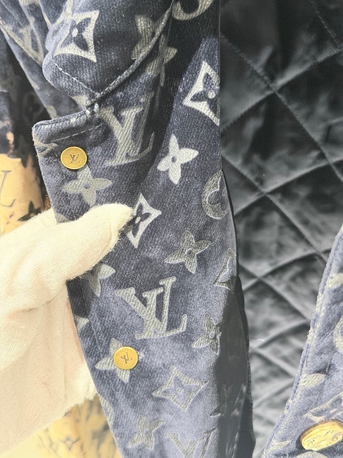 (A+/50) / 루이비통 모노그램 블리치 벨벳 자켓 상품이미지6