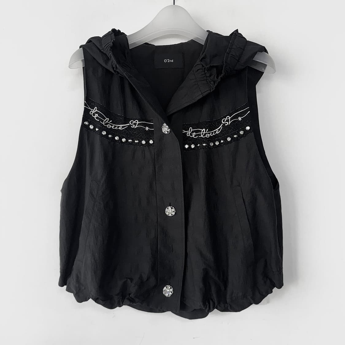 오즈세컨 크리스탈 후드 베스트 상품이미지2