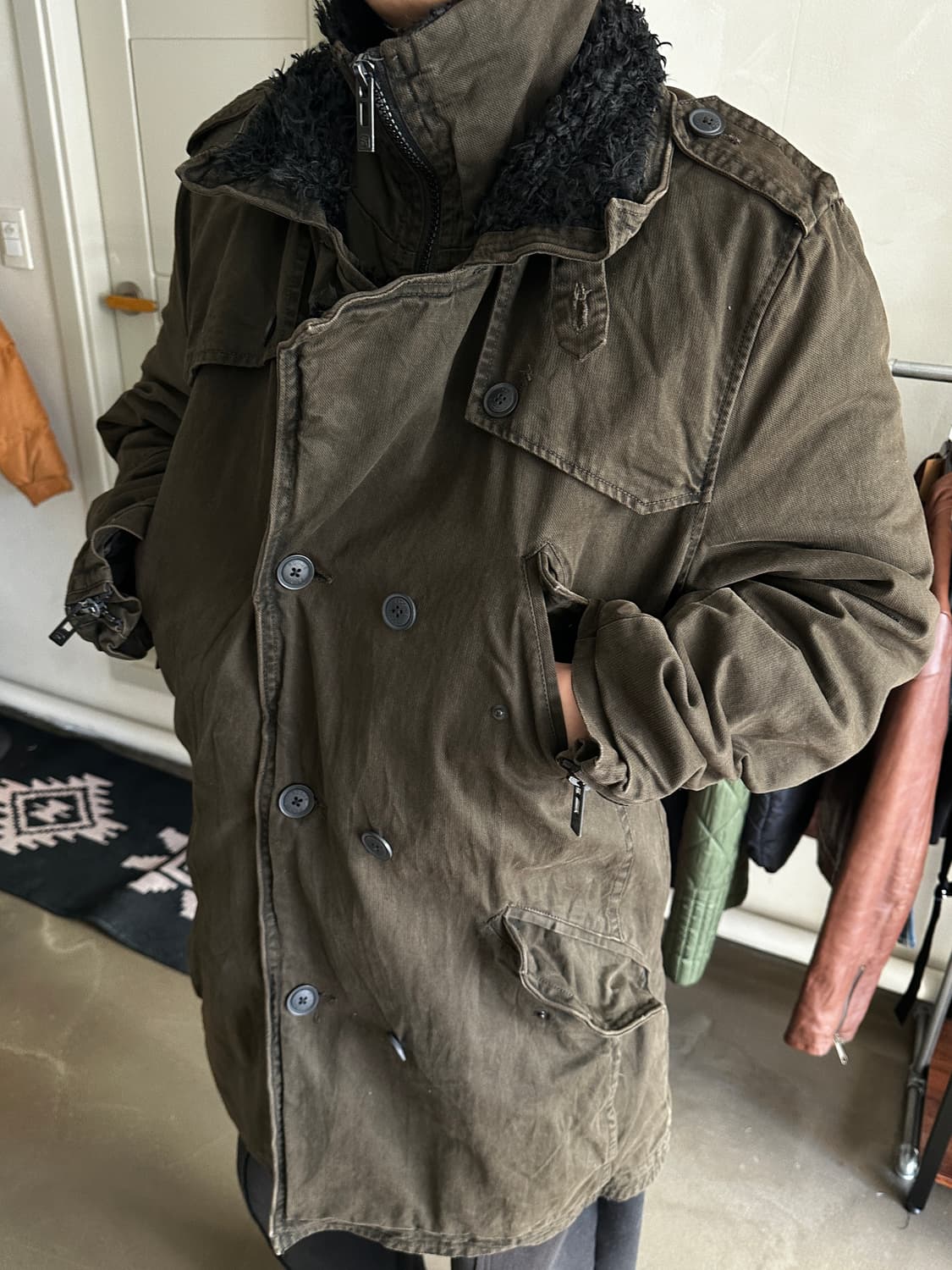 Rogue 쉐르파 라이닝 롱 필드 자켓 상품이미지5