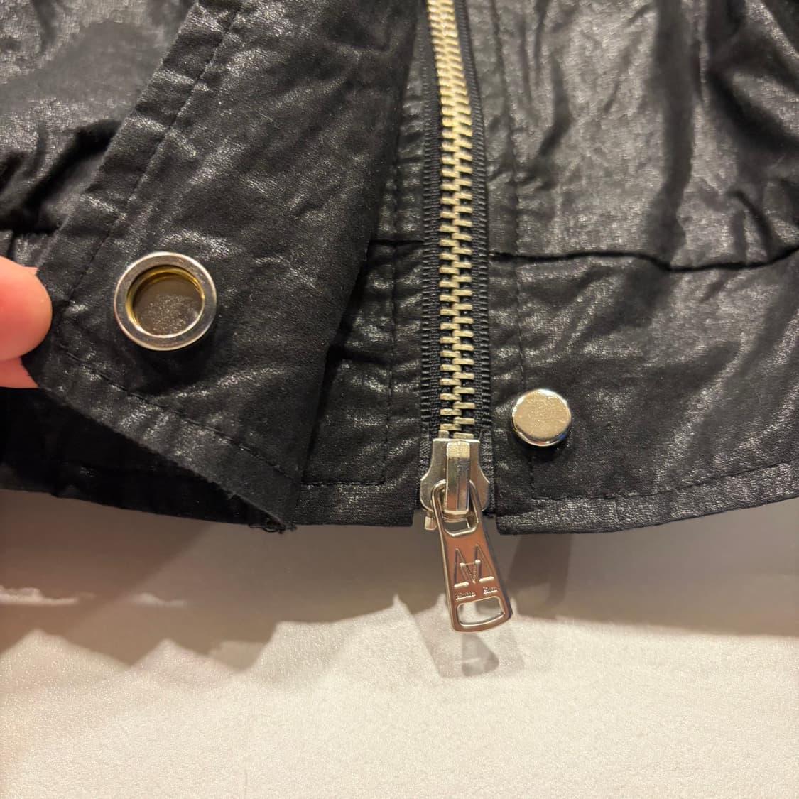 마뗑킴 블랙 화이트 코팅 배색 자켓 C221 상품이미지7