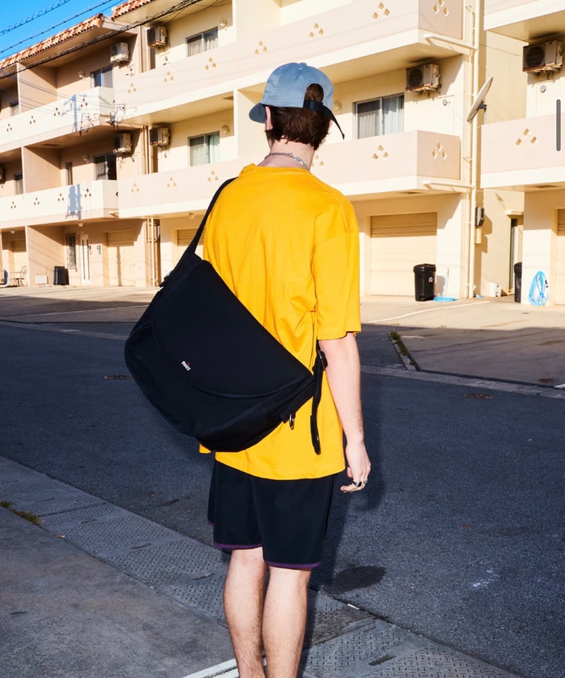 FUZZ 퍼즈 캔버스 메신저백 블랙 상품이미지5