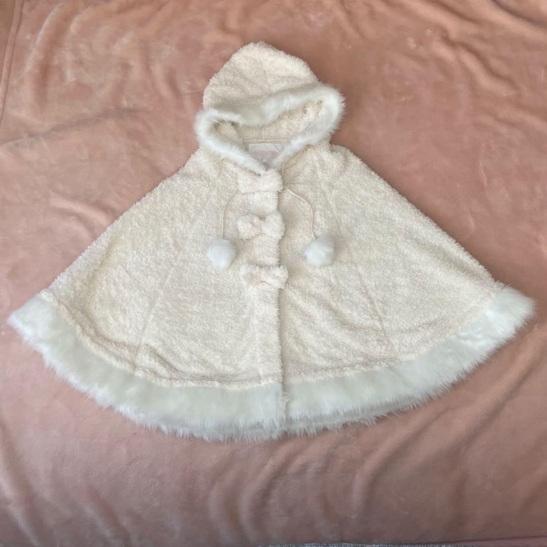 리즈리사 폼폼이 리본 케이프 상품이미지2