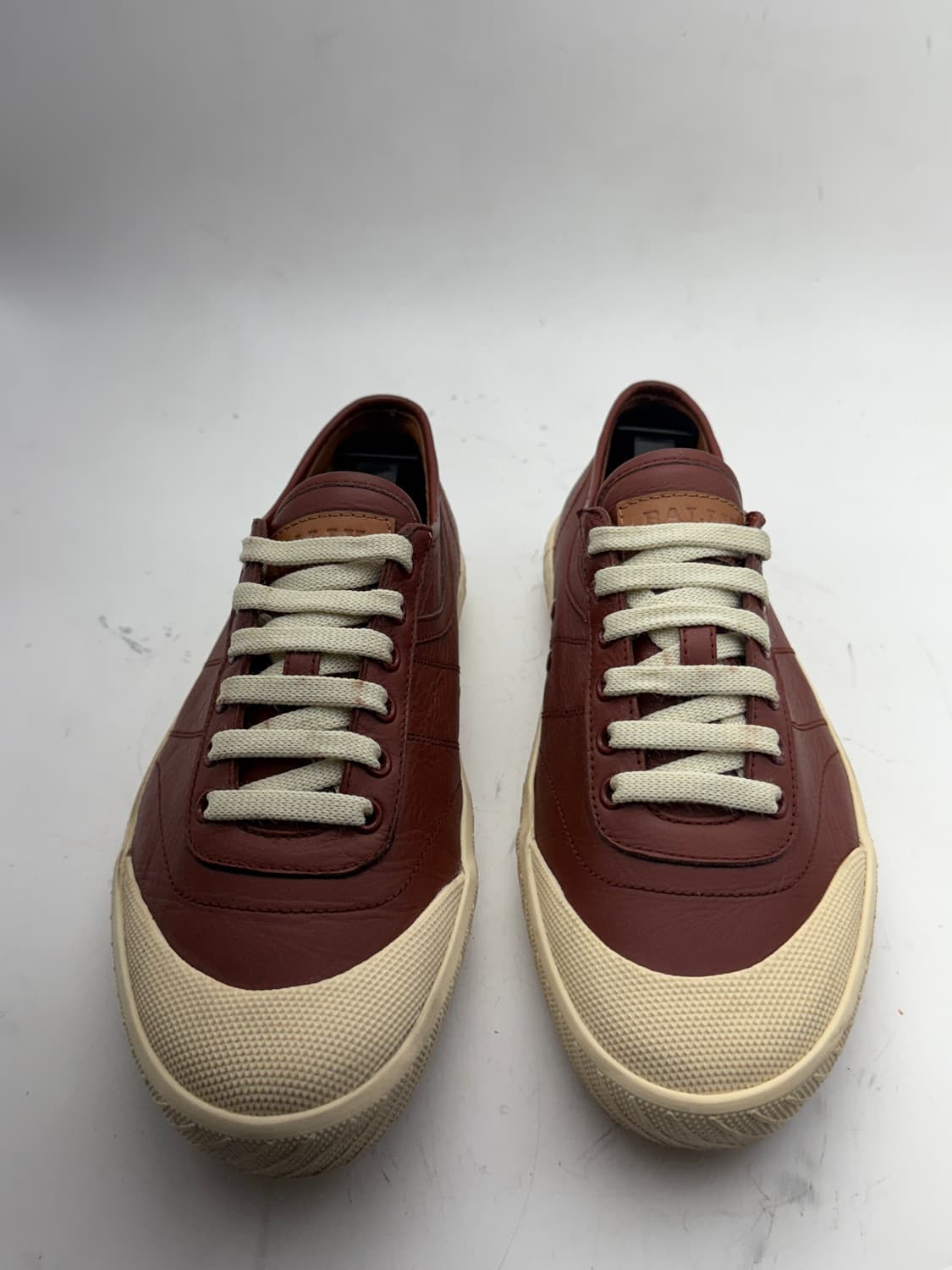 정품)발리스니커즈255 상품이미지3