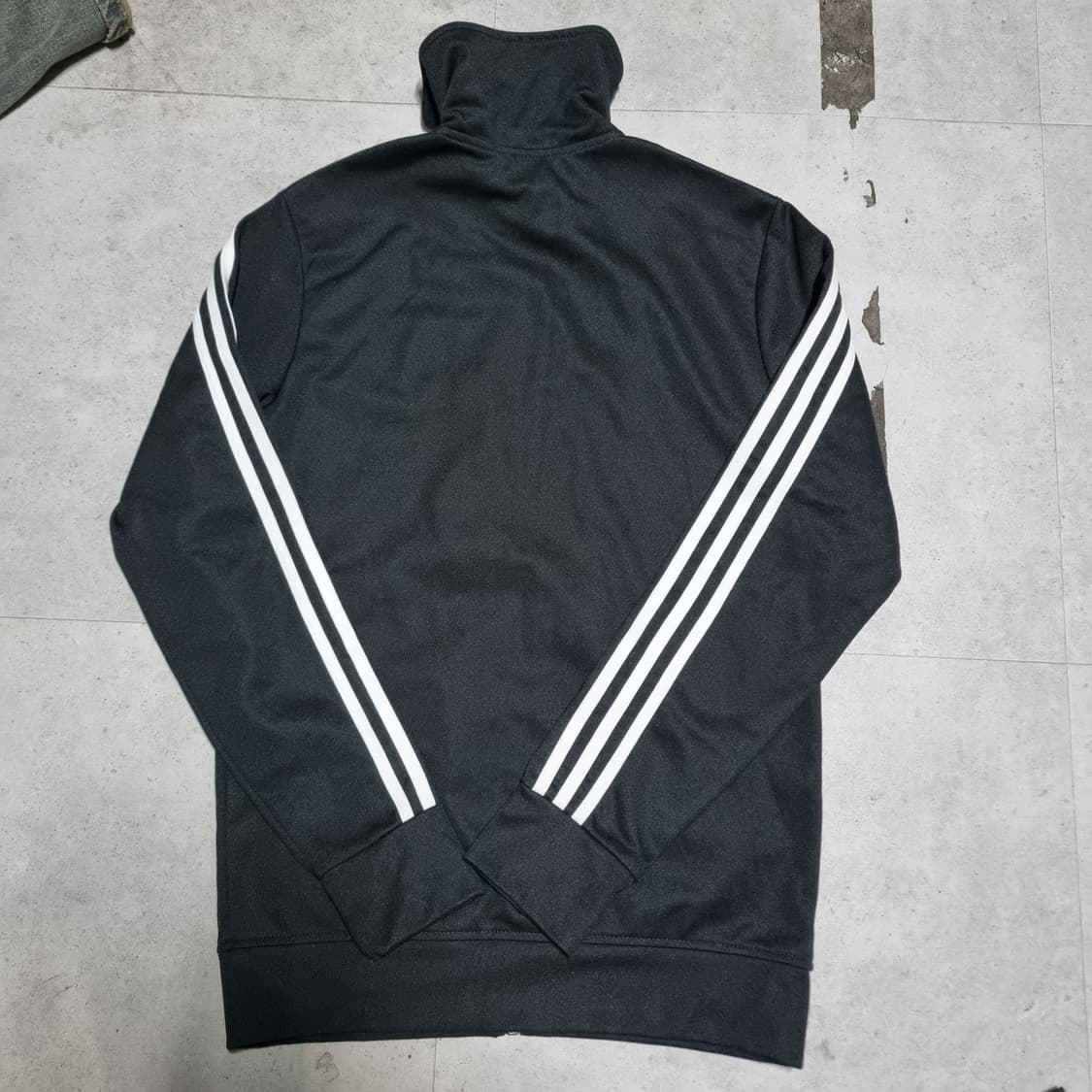 아디다스 오리지널 유로파 져지 블랙 상품이미지2