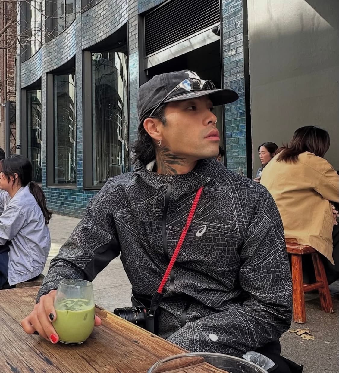 (L) 아식스 맨 리미티드 시리즈 라이트쇼 자켓 퍼포먼스 블랙 상품이미지9