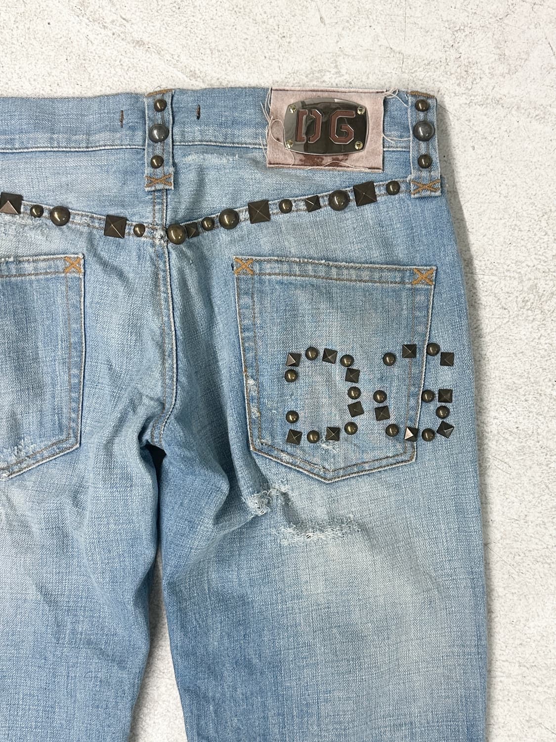 돌체앤가바나 스터드 데님 팬츠 상품이미지6