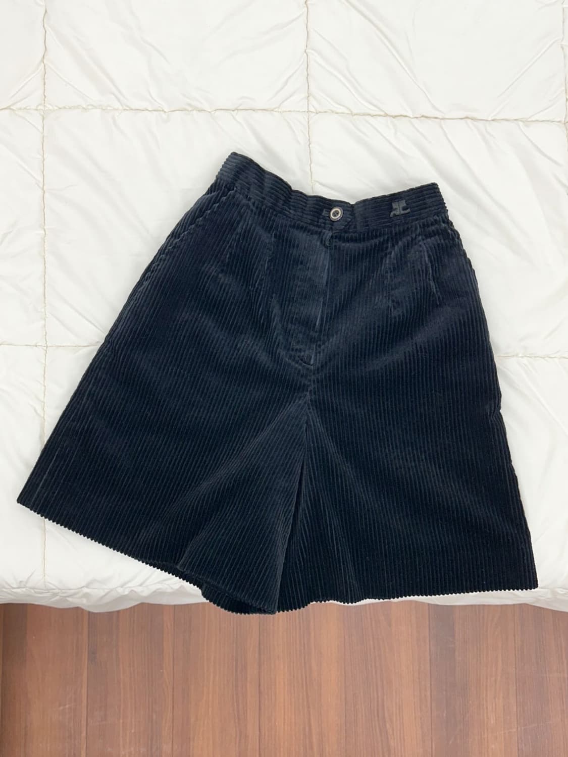 courreges / 꾸레쥬 블랙 코듀로이 팬츠  상품이미지1