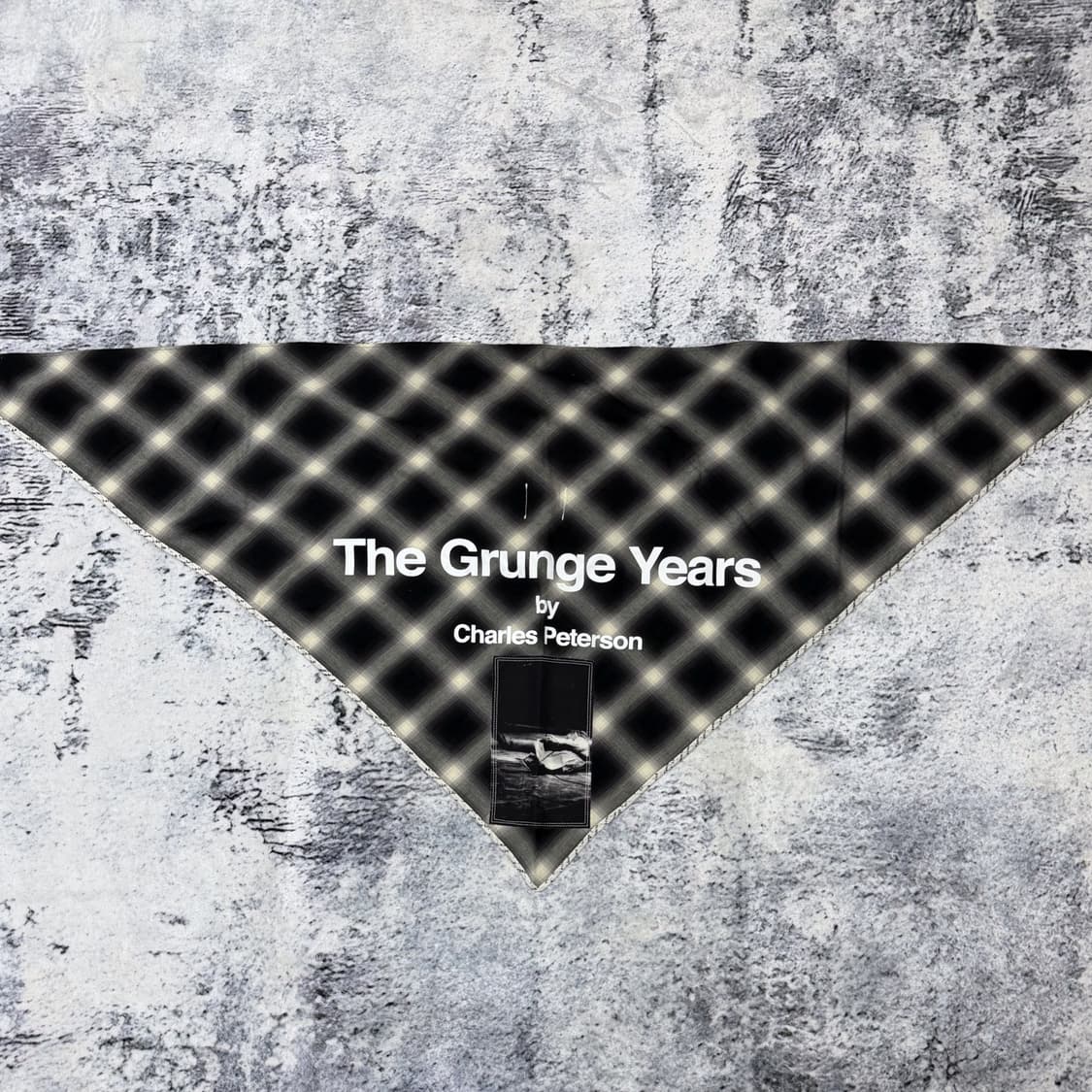 솔로이스트 샘플 SS19 The Grunge Years 스카프 상품이미지2