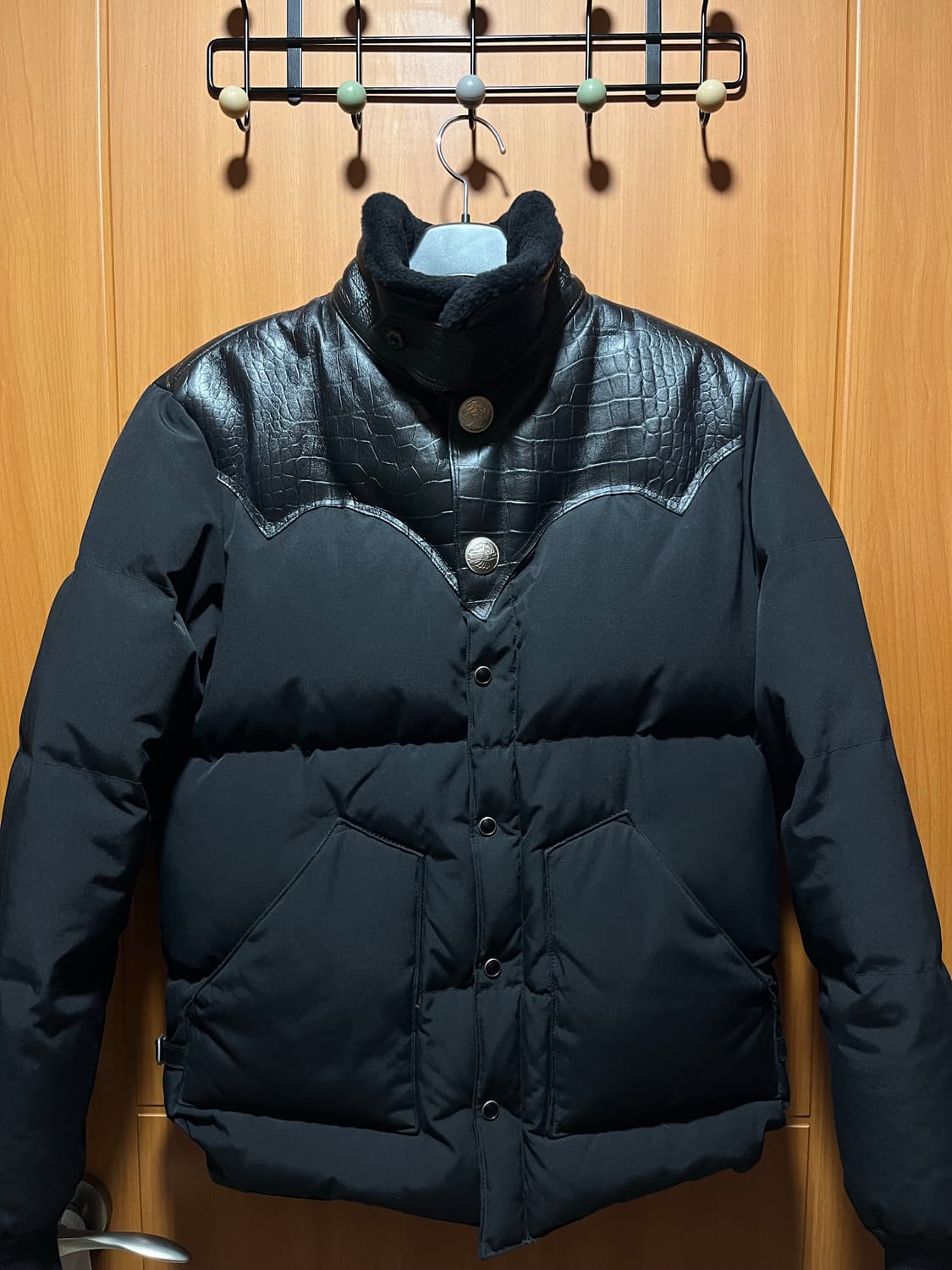 디아프바인 록키 레더 판넬 다운 자켓 무스탕 패딩 상품이미지3