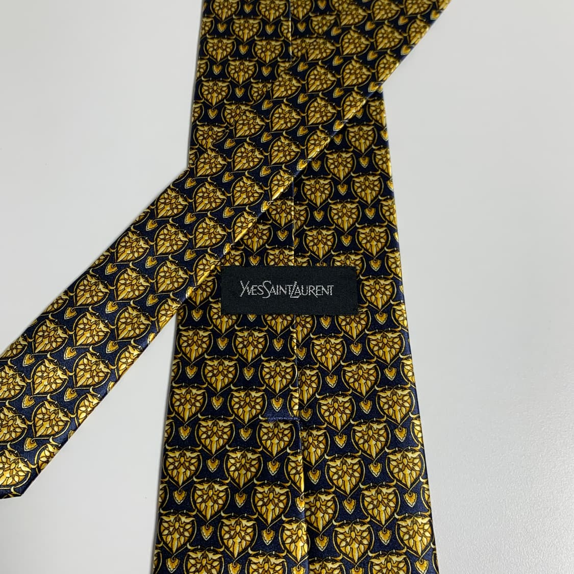 입생로랑(YSL) 새상품급 명품넥타이 정장패션 100실크 9.5cm 상품이미지4