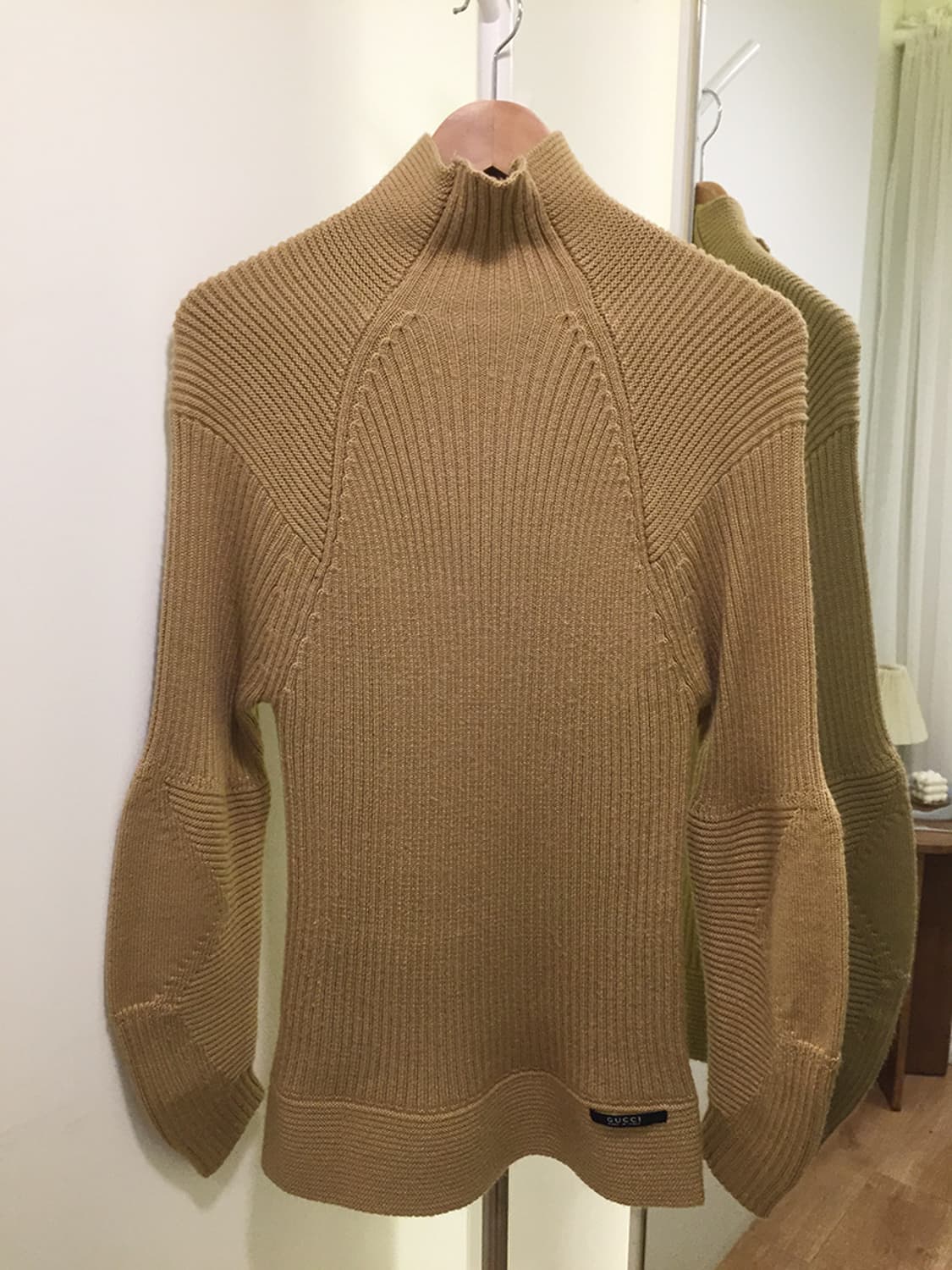 여성 구찌 모크넥 니트 원피스 95~100 상품이미지4