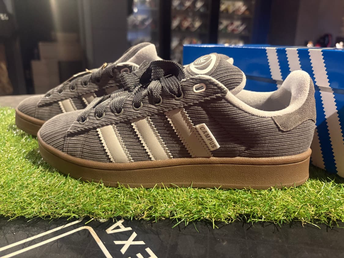 [새상품/275] 아디다스 캠퍼스 40%이상할인 급처(차콜) 상품이미지3