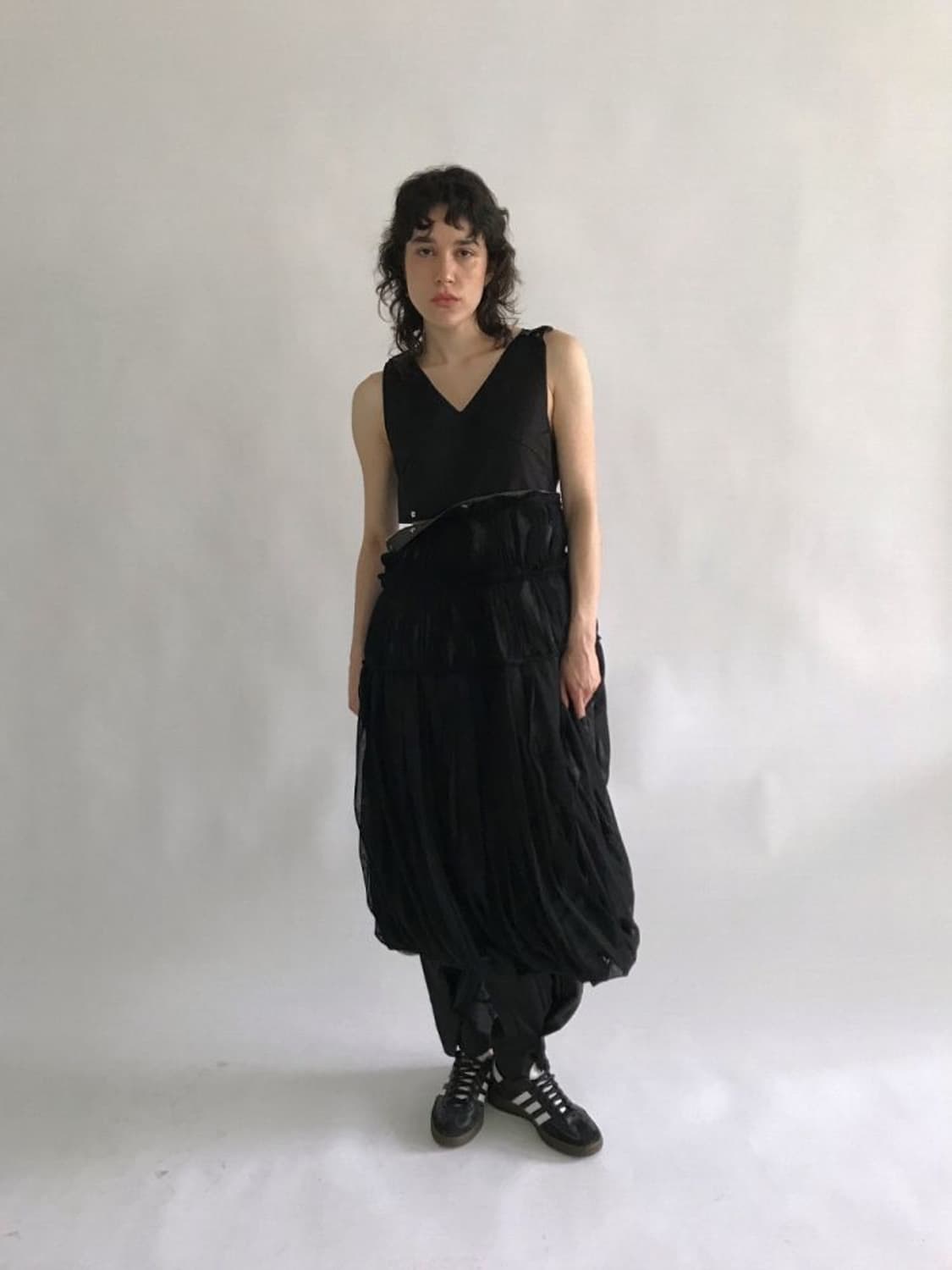 Eonts 애옹쓰 샤샤 드레스 블랙 새상품 상품이미지1