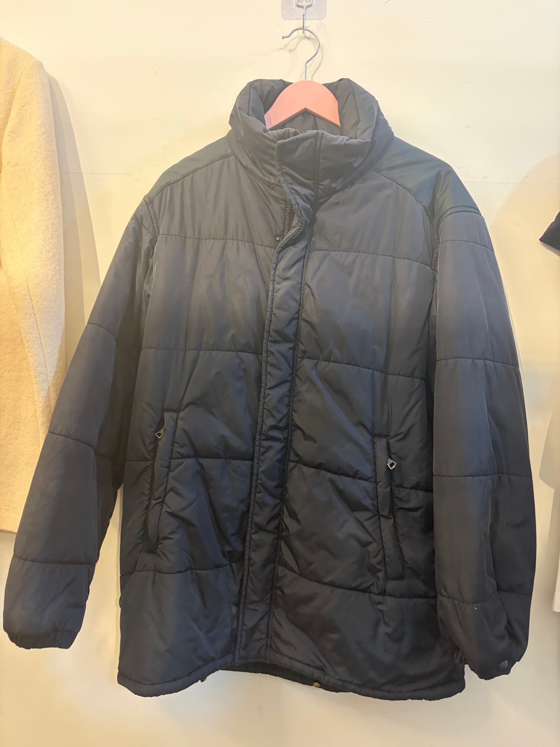 프라다 검정색 패딩 점퍼 52 상품이미지1