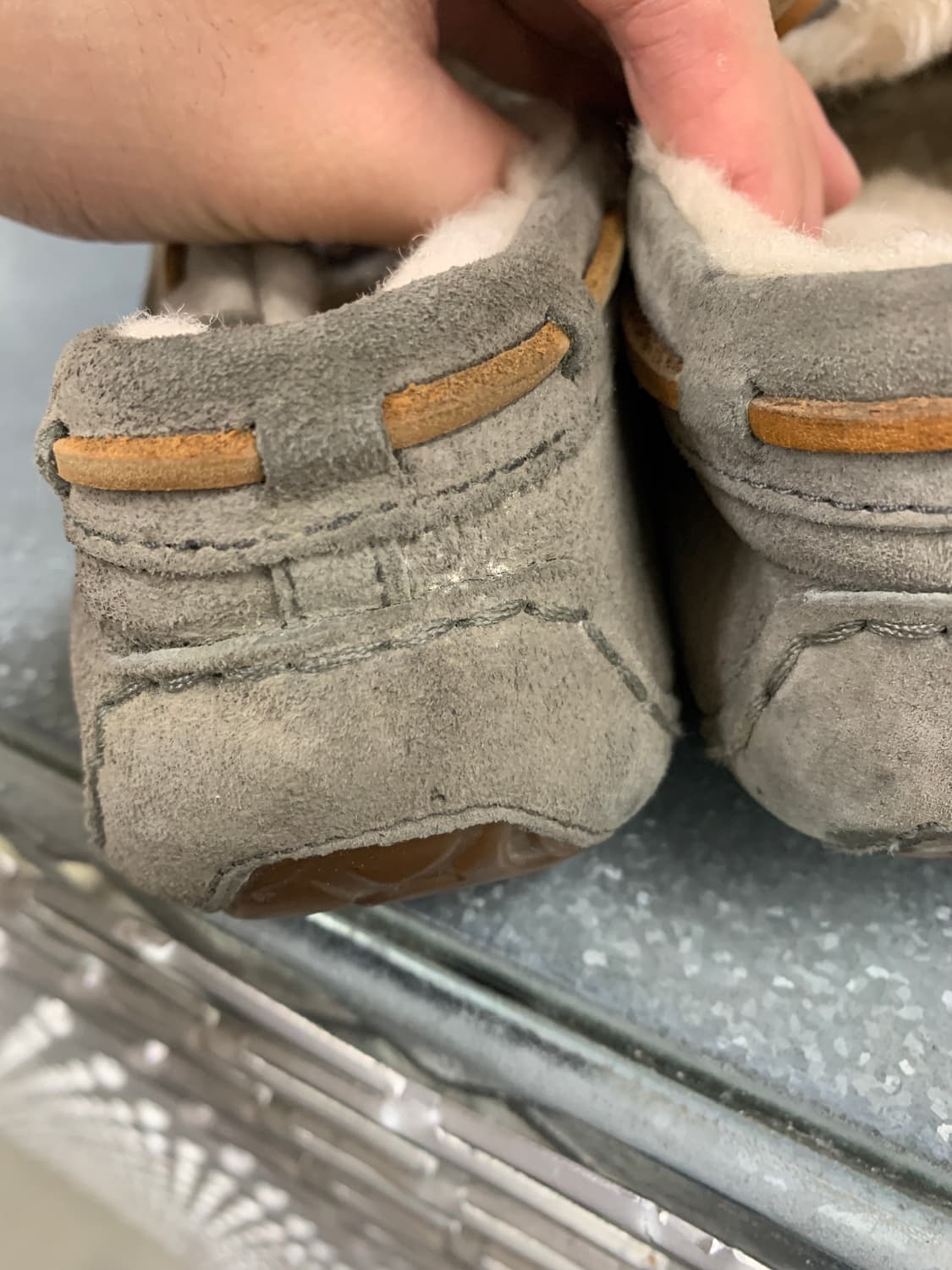 어그 다코타 모카신 퓨터 240 상품이미지6