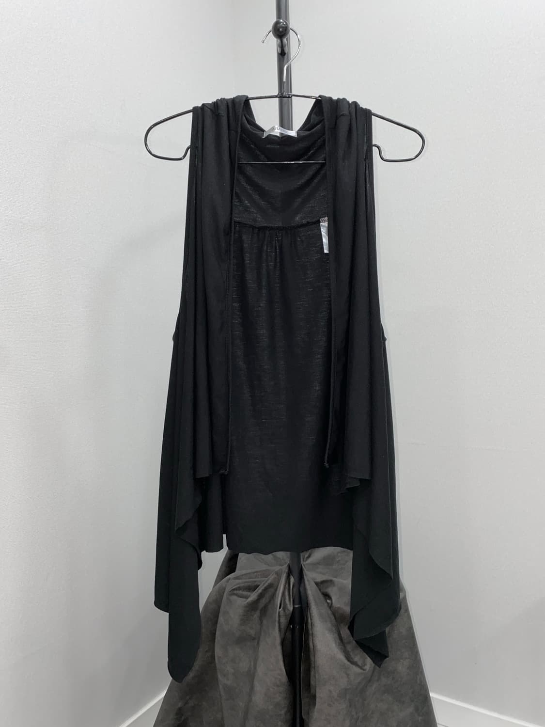 Gothic Hooded Drape Open Vest 상품이미지1