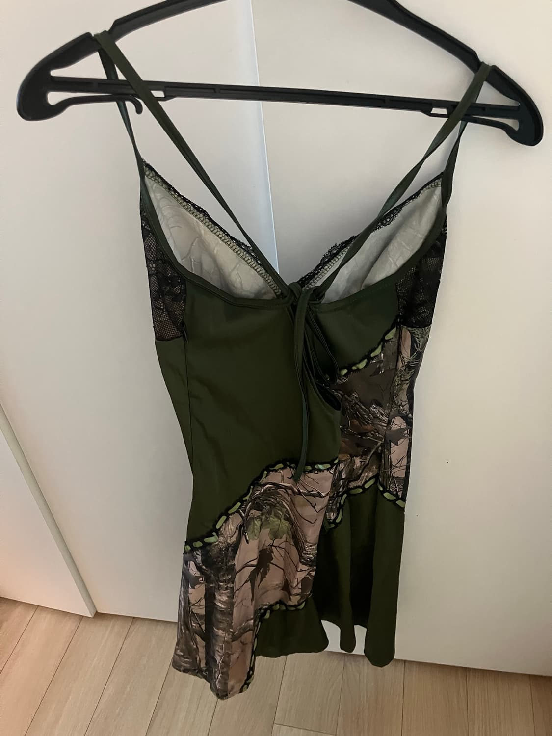 원피스 새틴재질 상품이미지2