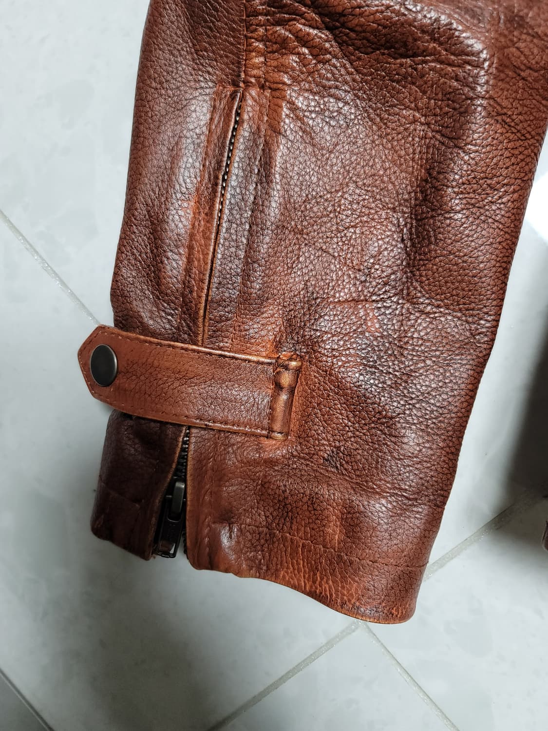 다이나믹레더 소가죽 베지터블 남성100정사이즈 상태굿
 상품이미지5