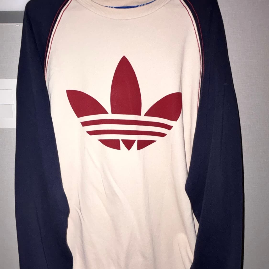 아디다스 오리지널스 트레포일 로고 맨투맨 상품이미지1