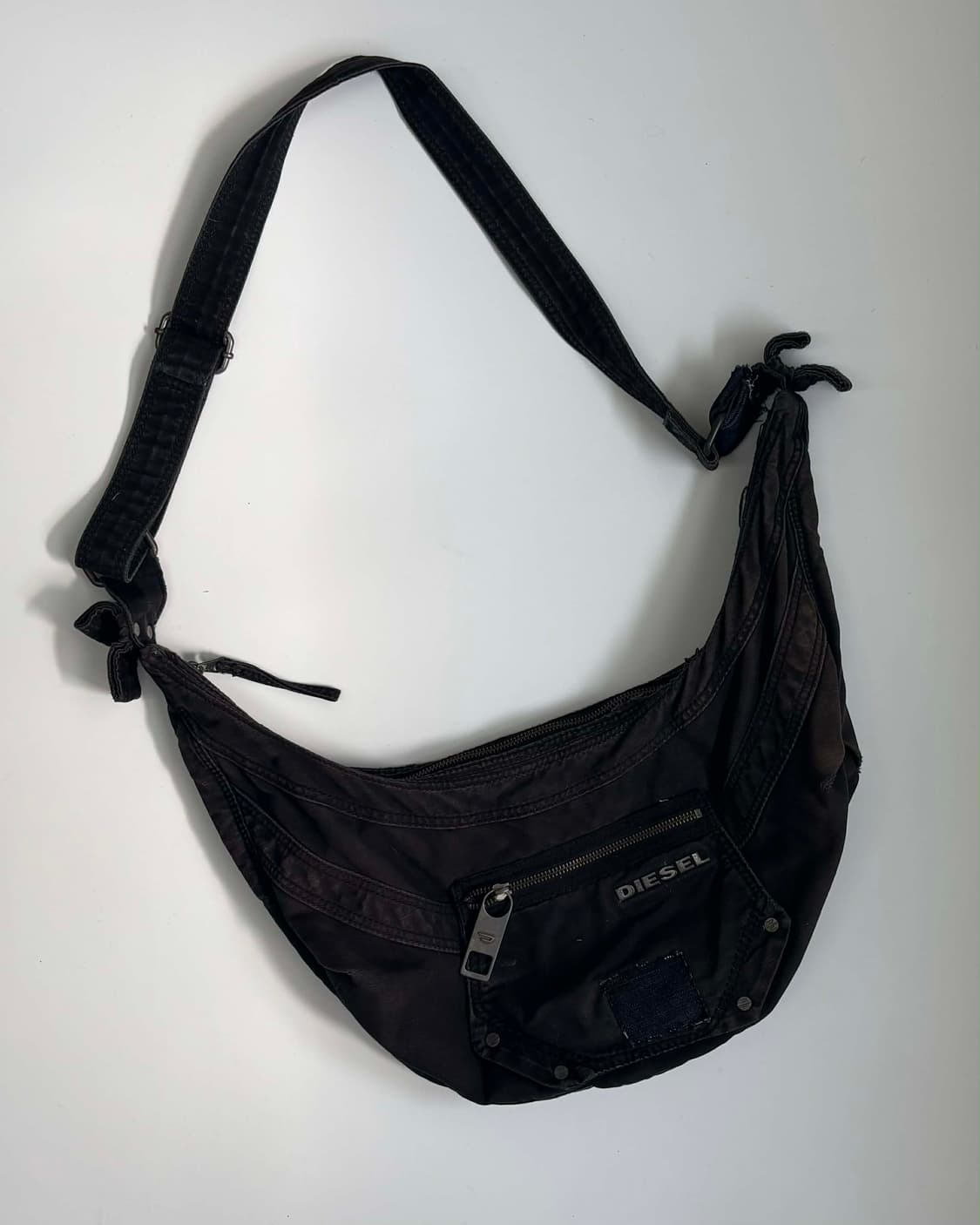 디젤 워시드 블랙 빈티지 슬링백 크로스 숄더백 상품이미지4