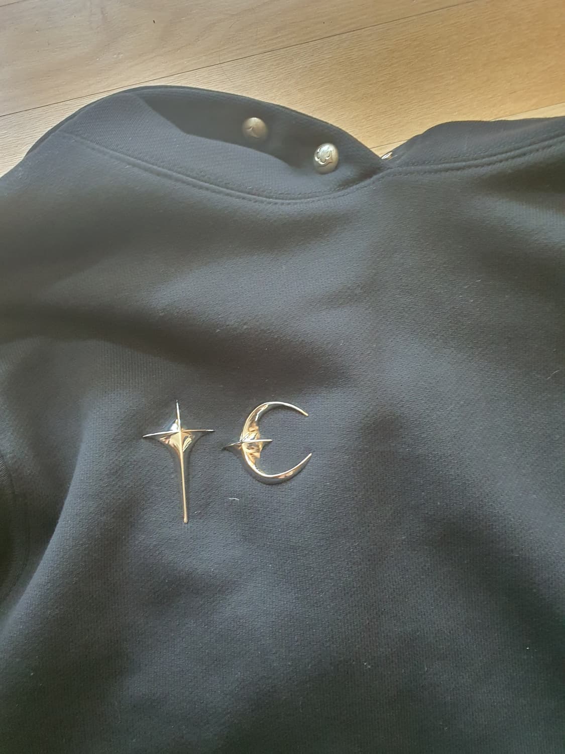 떠그클럽 아머 후드 블랙 상품이미지2