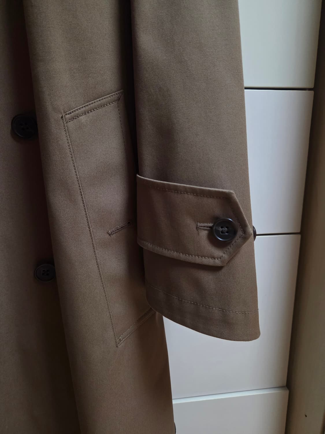 유니클로U 블록테크 트렌치코트 다크베이지 L사이즈 상품이미지6