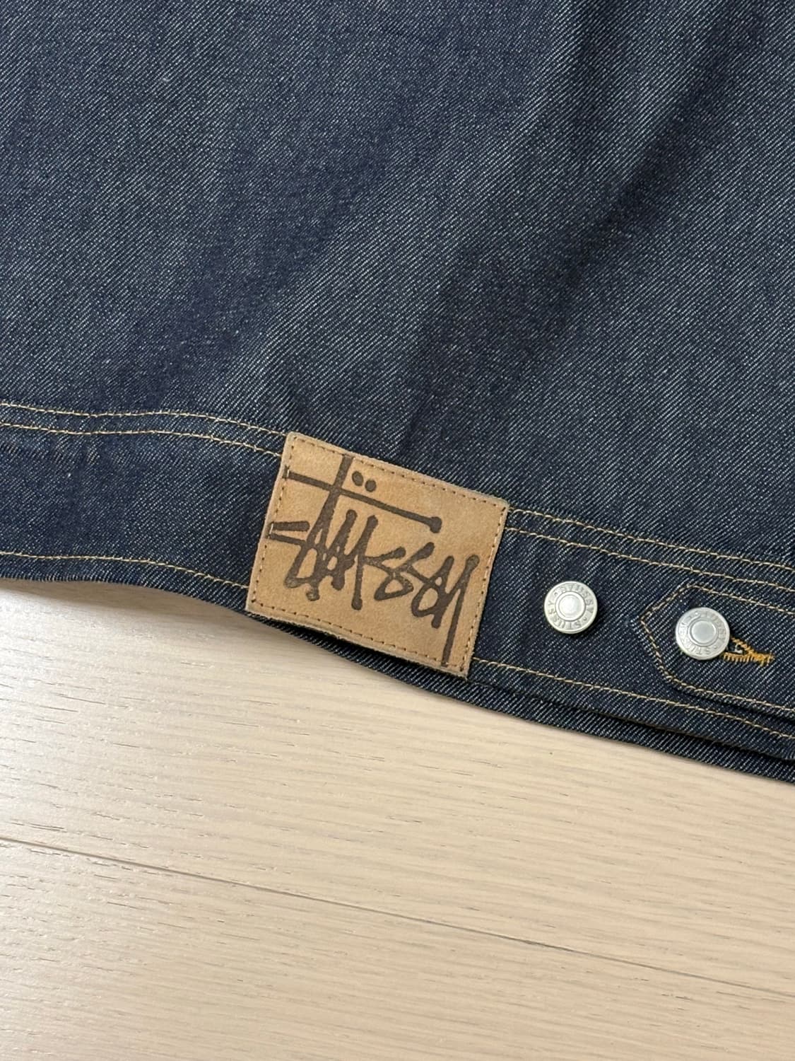 스투시 생지 데님 워크자켓 23FW 상품이미지4