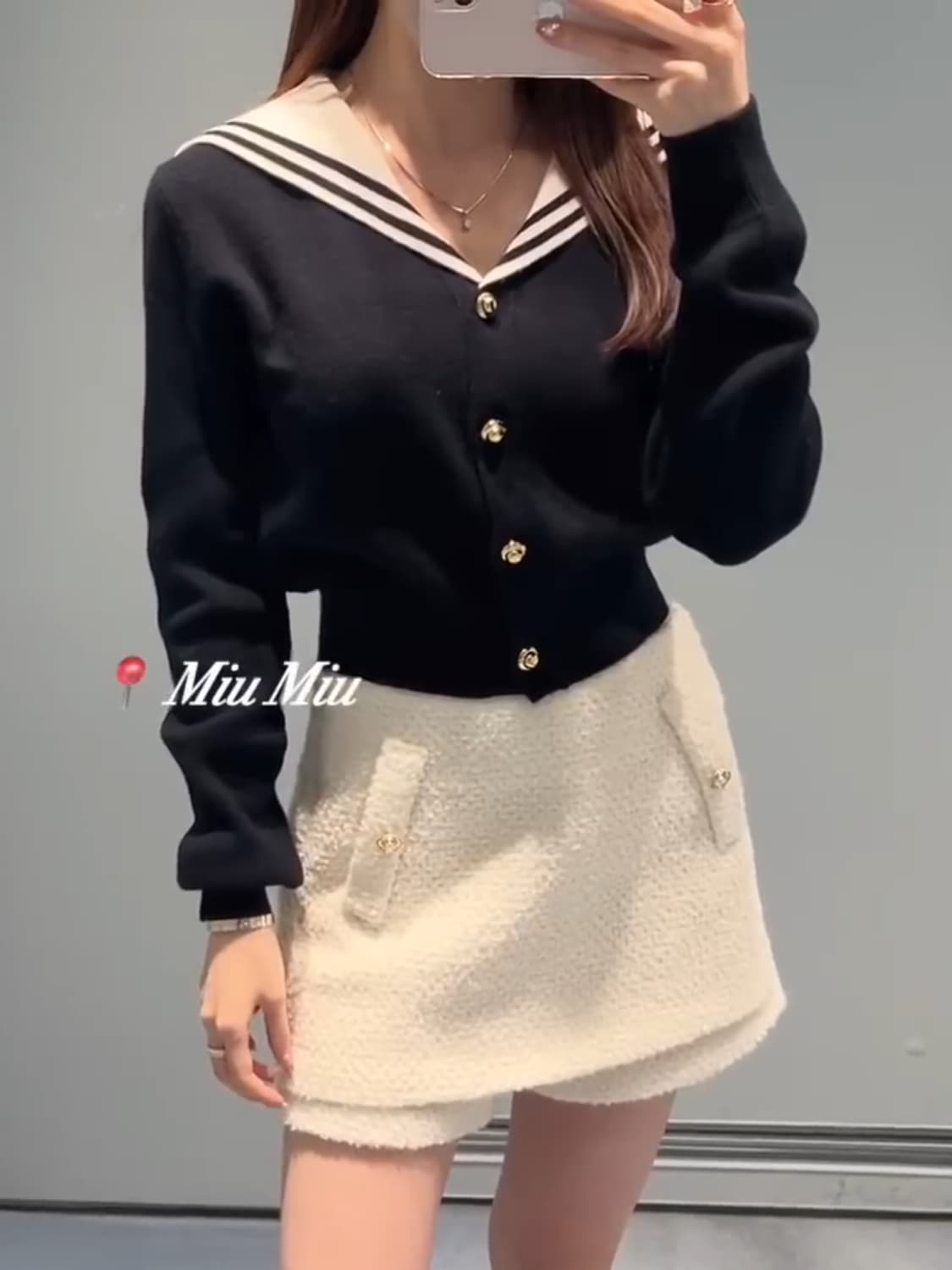 미우미우 캐시미어 세일러 카라 니트 가디건 이유비 유튜버 하지 착용 상품이미지2