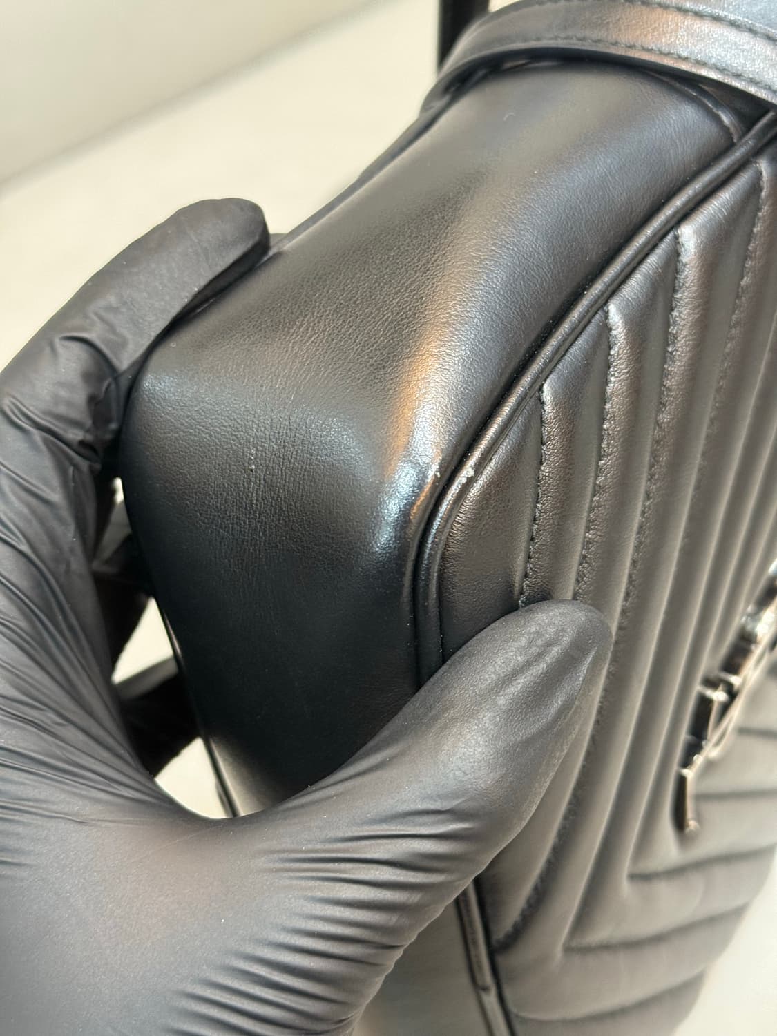 생로랑 마틀라쎄 카메라백  상품이미지4