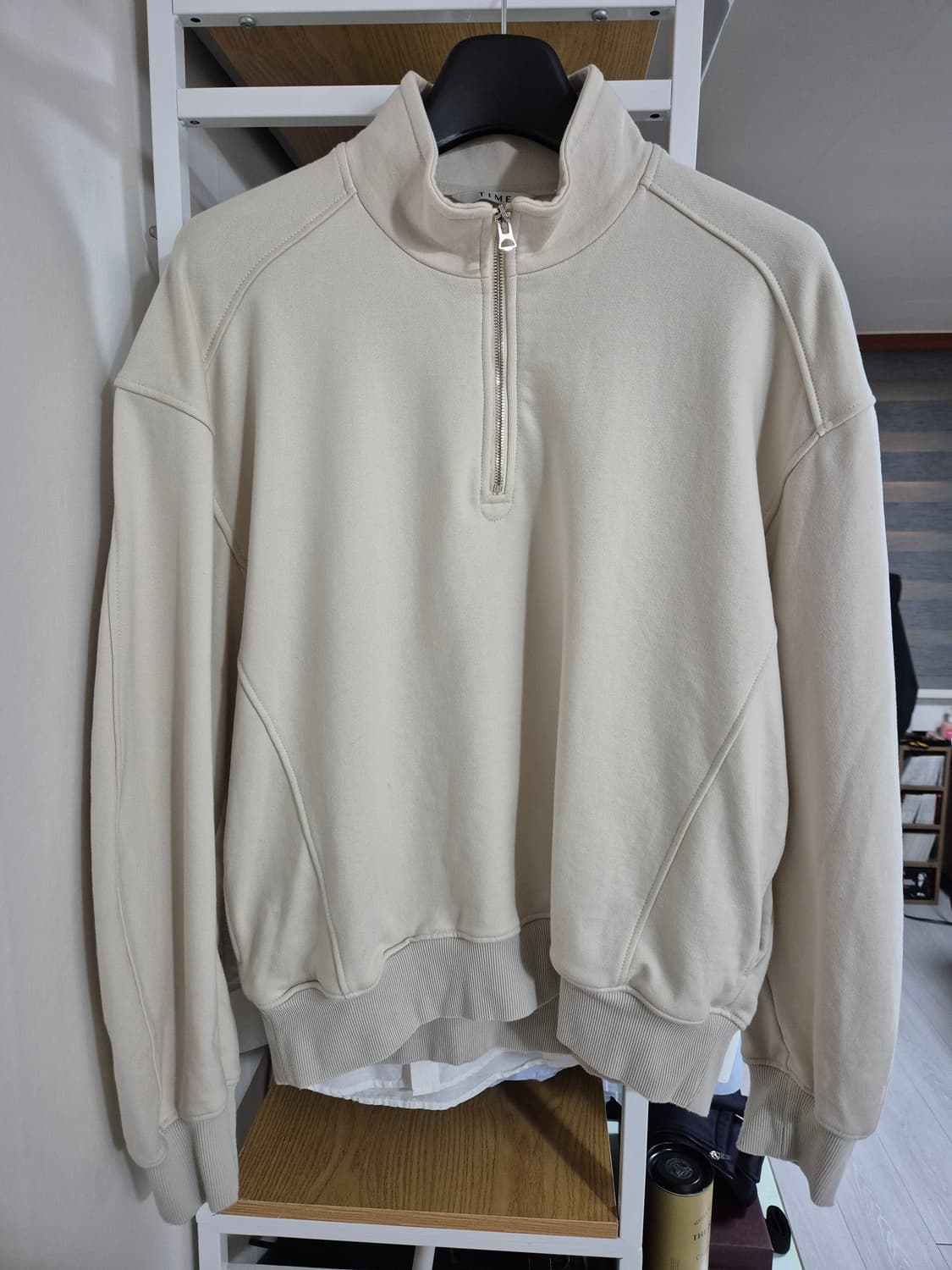 타임옴므 하프집업 하이넥 맨투맨 105 상품이미지1