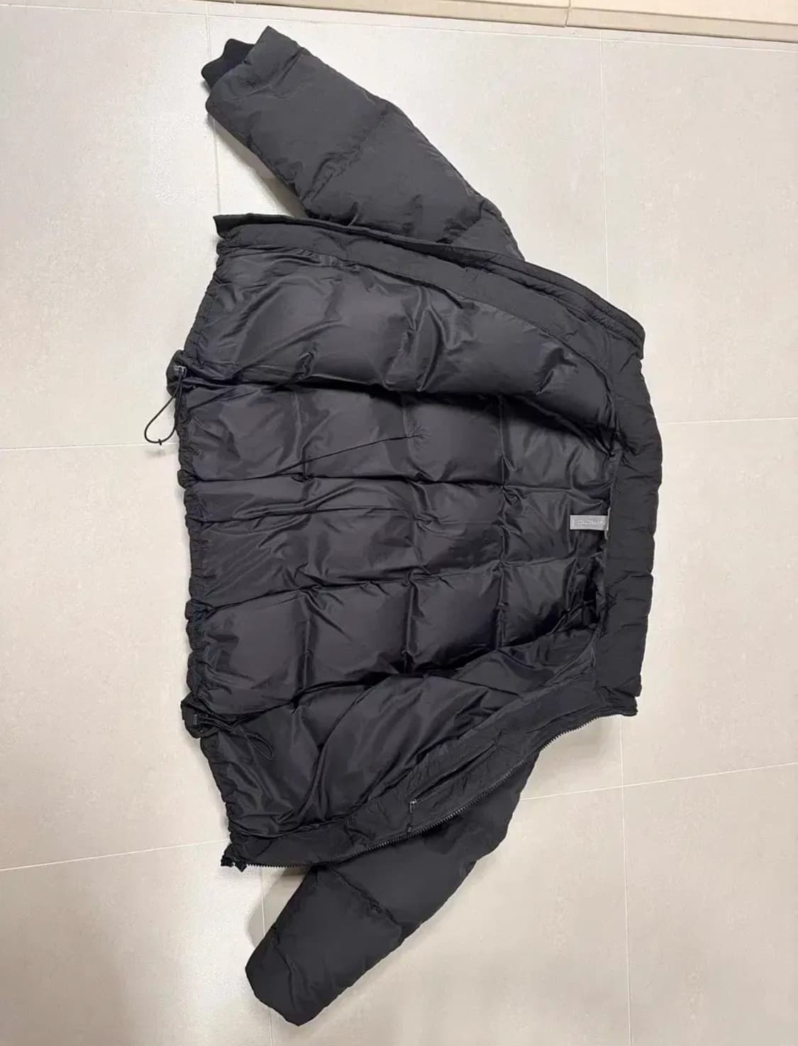 언어펙티드 푸퍼 다운 패딩 판매합니다 상품이미지3