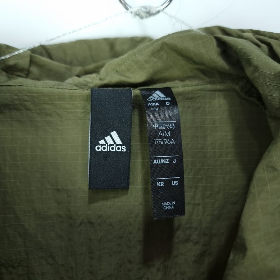 [아디다스] 로고 프린팅 아노락 바람막이 자켓 카키 M17706 상품이미지8