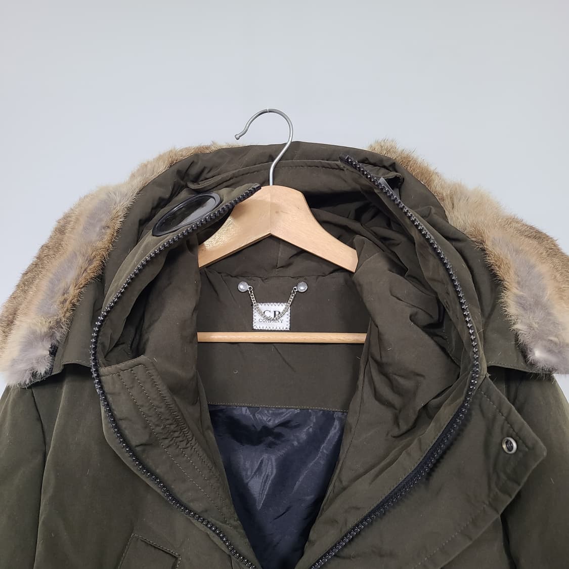 CP컴퍼니 정품 남성 고글 패딩 파카 카키 100 상품이미지6