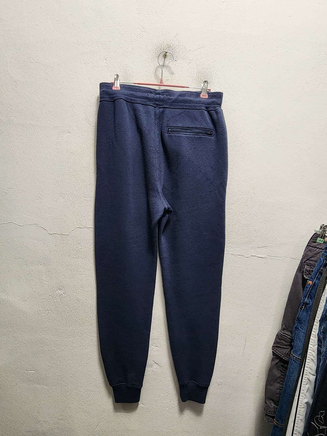 아베크롬비 빅로고 스펠아웃 트레이닝 스웻팬츠 상품이미지2