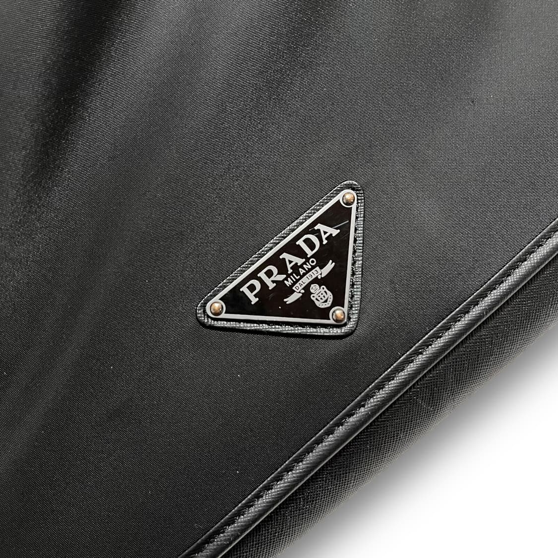 PRADA Re-NyIon Dark Classic Crossbag 상품이미지7