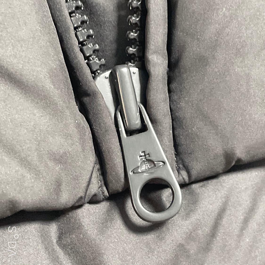 비비안웨스트우드 블랙 패딩조끼 점퍼 상품이미지6