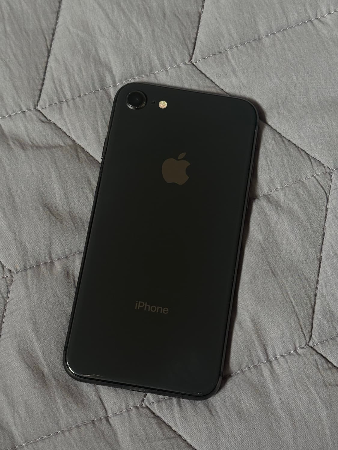 아이폰 8 64기가 상품이미지1