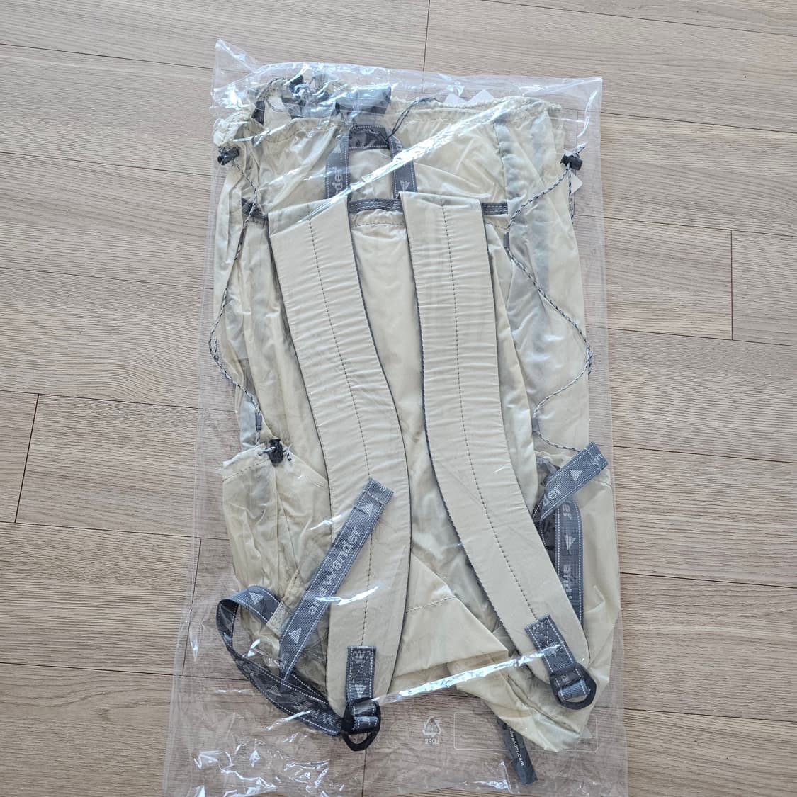 미개봉 새제품) 앤드원더 실 데이팩 오프 화이트 가방 백팩 트레킹 상품이미지3