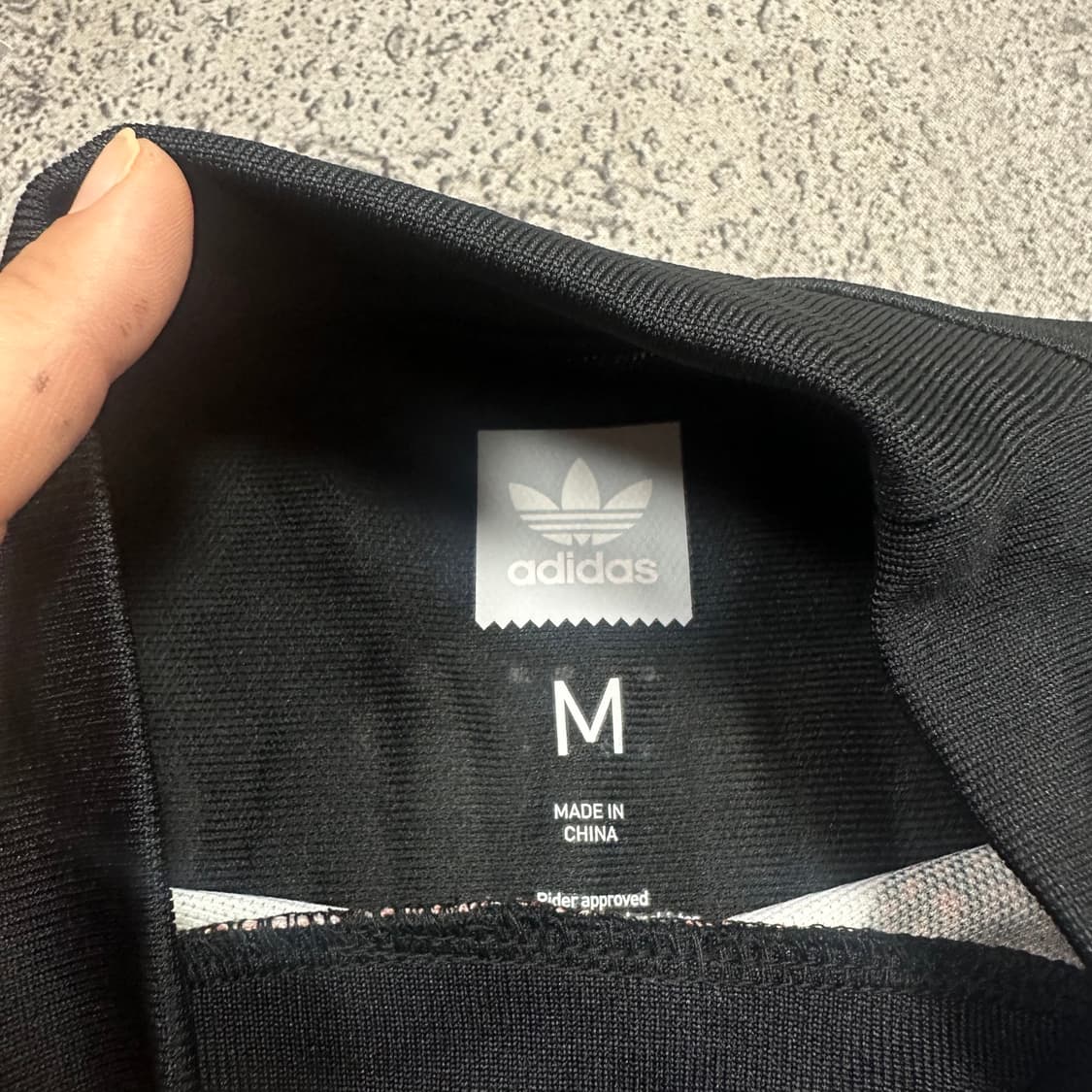 ✨ (바배) 아디다스 마일즈실바스 스케이트보딩 져지 반팔티  상품이미지5