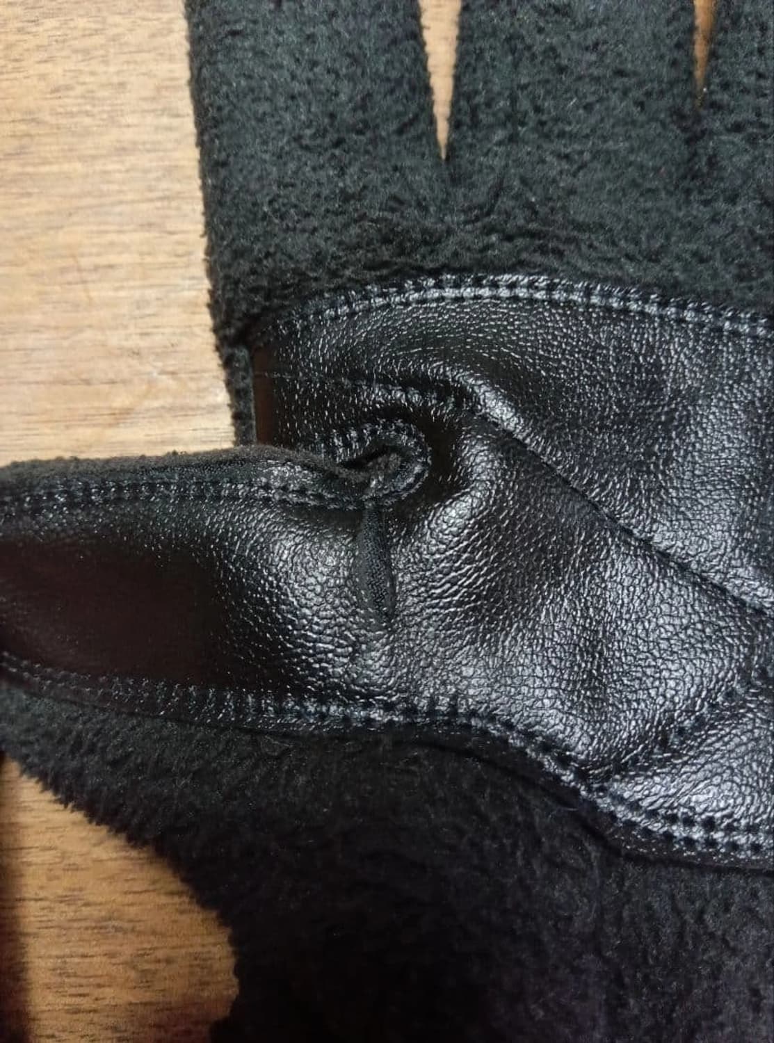 20FW 슈프림 x 노스페이스 RTG 플리스 고어텍스 글로브 블랙 상품이미지7