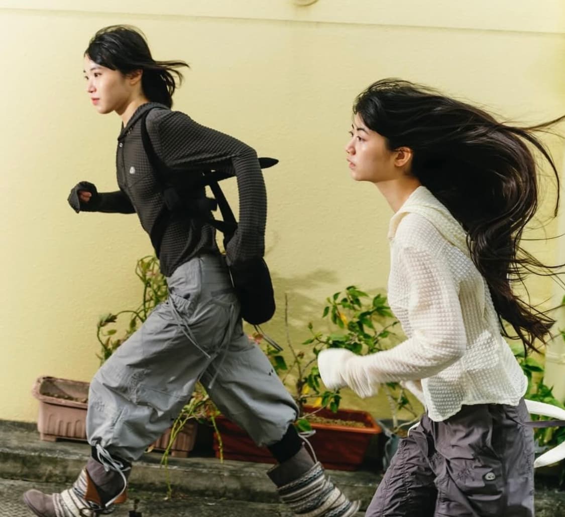 코이세이오 라운드 후디셔츠 아이보리 상품이미지2