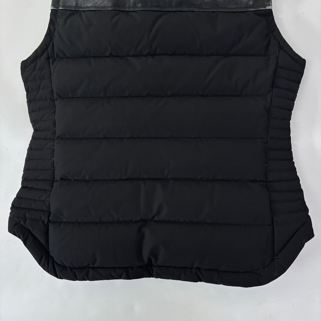 무스너클 레더 콤비 다운 베스트  상품이미지7