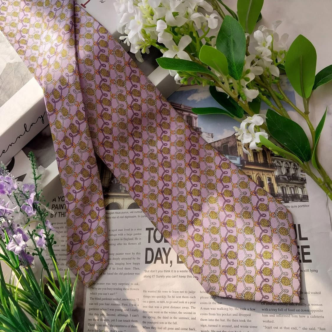 에스 티 듀퐁 실크 연보라 패턴 넥타이 9.5cm A+등급 K1567
 상품이미지3