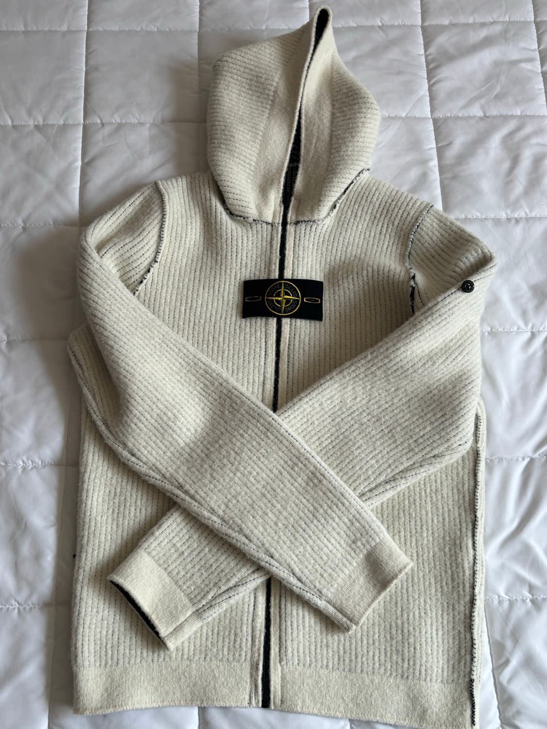 스톤아일랜드 리버서블 울 니트 후드집업 상품이미지1