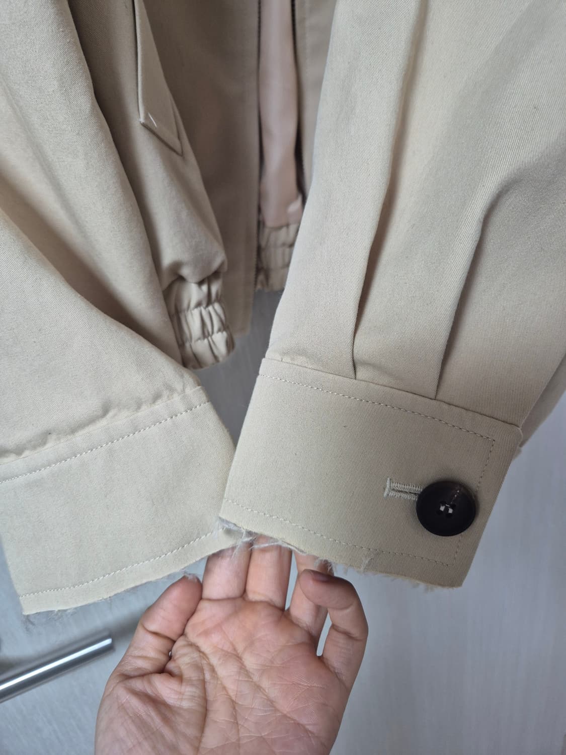 헬더 베이지색 봄버 자켓 HELDER  점퍼 상품이미지5