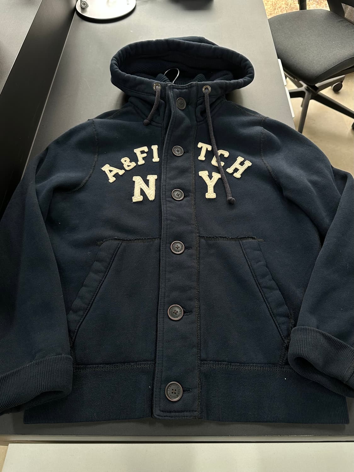 아베크롬비 하이넥 머슬핏 버튼 후드집업 상품이미지4